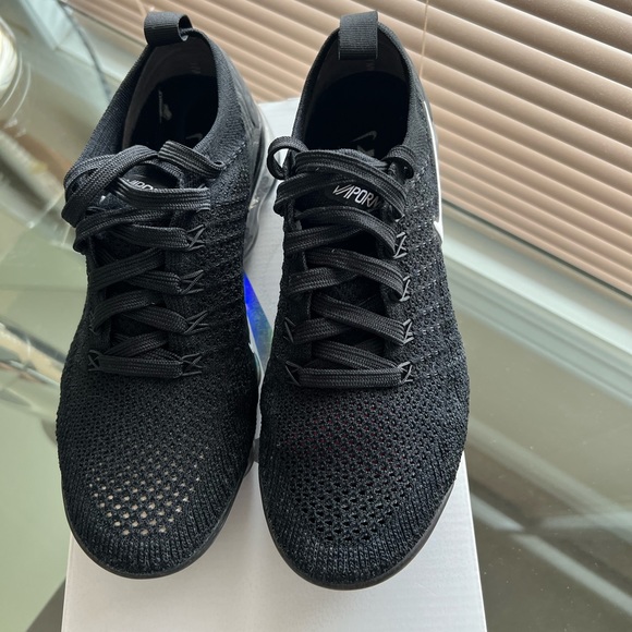 Nike Air Vapormax Flyknit 2 - Picture 6 of 6